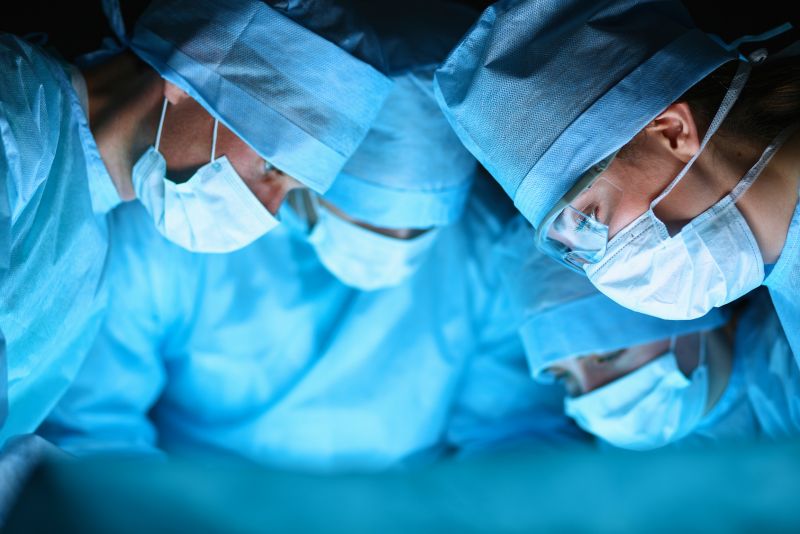 Jak duże ryzyko niosą ze sobą operacje ambulatoryjne?