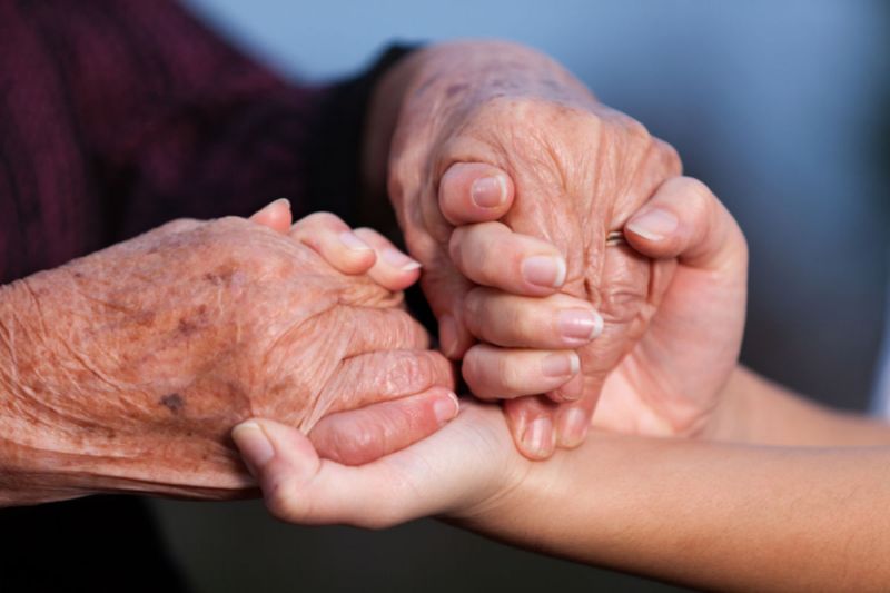 Dlaczego reumatycy nie chorują na Alzheimera i co to dla nich oznacza